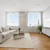 LAM Aurea - AC, hotel v destinaci Nivy