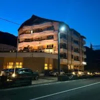 Montana Inn Slănic Moldova, хотел в Сланич-Молдова