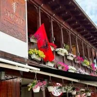 SHQIP Boutique Hotel - Old Bazaar Gjakova, hotel en Gjakove