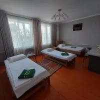 Nomad 114, hotel u gradu Ysyk-Köl