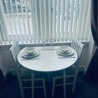 Largs Ground floor apartment, hotel v destinácii Largs
