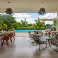 ELOMY VILLA, hotel en Albion