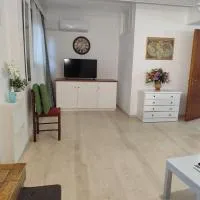 Ευρύχωρο και άνετο διαμέρισμα στην Ιτέα Joanna's Apartment, hotel u gradu Kírra