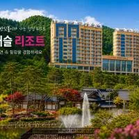 High Castle Resort, hotel di Jeongseon
