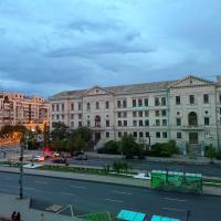 Central Luxury View Apartament, hotel dicht bij: Internationale luchthaven Craiova, Craiova