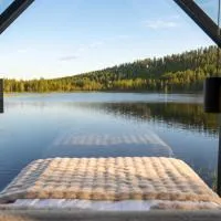 Sāmeland Retreat, Mirrored Glass Cabins, Swedish Lapland, hotel em Arvidsjaur