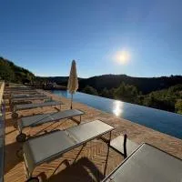 Borgo Isolabella - Wine & Vermouth Relais,Loazzolo的飯店