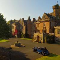 Glenapp Castle, hotel in Ballantrae