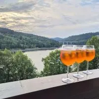 Lake View, hotel Fužinében
