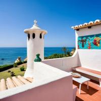 Porches में, होटल Clifftop Vila Areia - 3BR, Beachfront, Pool, BBQ