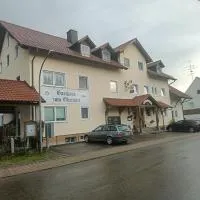 Gasthaus - Hotel - Zum - Oberwirt, hotel u gradu 'Langenpreising'
