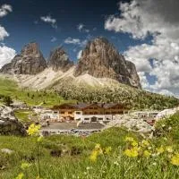 Passo Sella Dolomiti Mountain Resort, hotel a Selva di Val Gardena