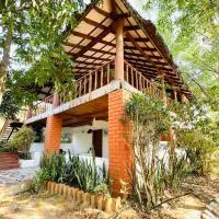 The Hideaway Hosur by evaddo stays, hotel Hoszúrban
