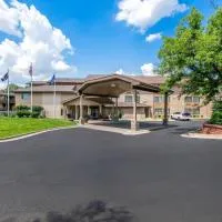 Quality Inn & Suites Lawrence - University Area, hotel v destinácii Lawrence