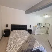 Zéline, hotel em Montholon