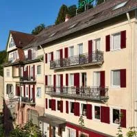 Hotel Kull von Schmidsfelden, hotell i Bad Herrenalb