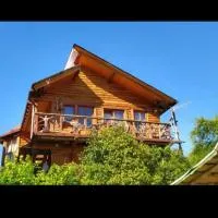 Садиба У Кума, hotel v mestu Lazeshchyna