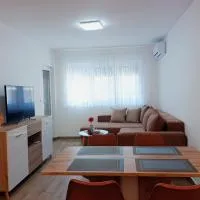 Zona uživanja 2 - Apartman Srebrno jezero, hotel em Ostrovo