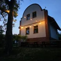 Apartmány Kutěj, hotel di Mutěnice