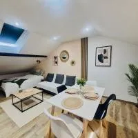 Loft Design - Centre-ville - Gare - WiFi - Smart TV, hotel di Bellegarde-sur-Valserine