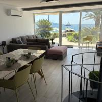 Ammoessa House, &xi;&epsilon;&nu;&omicron;&delta;&omicron;&chi;&epsilon;ί&omicron; &sigma;&epsilon; Fara&iacute;