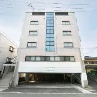 HOTEL Calmplace, готель у місті Kanda