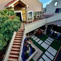 Marisol Hotel Boutique، فندق في سان خوسيه ديل كابو