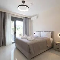 Glamour Residences 3-4 by CorfuEscapes โรงแรมในAnálipsis