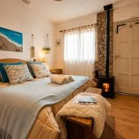 Refugio Mediterráneo Parejas Hogar a Leña Luna Roja, hotel v destinácii Chapadmalal