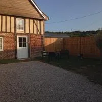 Gite croix maitre Renault, hotel sa Beaumont-le-Roger