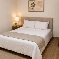 Hotel Cascavel - Apartamentos com Cozinha, Ar-Condicionado e Estacionamento, готель у місті Каскавел