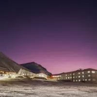 Radisson Blu Polar Hotel, Spitsbergen, מלון בלונגיירביין