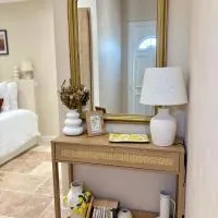 Le Cocon Provençal โรงแรมในมงโตซ์