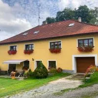 Apartmán u potoka, hotel u gradu Bujanov