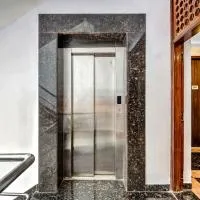 Super Townhouse All In One, hotell i kolkata