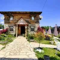 Vidikovac Uvac, отель в городе Družiniće