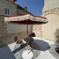 Les Pierres de Pacel - Maison avec Jardin Privé, ξενοδοχείο σε Pacy-sur-Eure