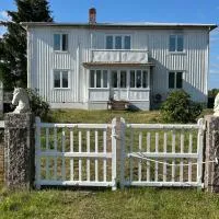 Bockekulla Gård، فندق في Bergkvara
