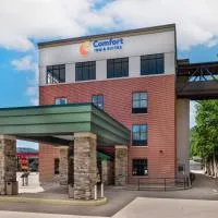 Comfort Inn & Suites Marquette - Prairie du Chien, hotel en Marquette