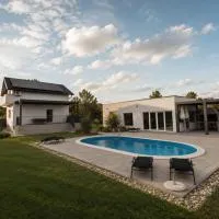 Casa Cordis, hotel u gradu Korduševci