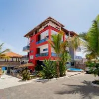 Hotel Cantinho، فندق في Montanha