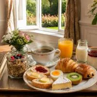 Chateau d'Isigny - Normandie - Country House, hotell i Isigny-le-Buat