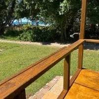 Reef Coast Cottage Absolute Beachfront，使命海灘的飯店