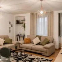 Ribeirinha Guesthouse, hotel em Guarda