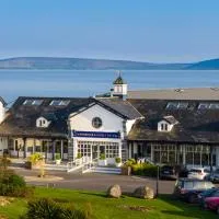 コネマラ コースト ホテル（Connemara Coast Hotel）、ファーボのホテル