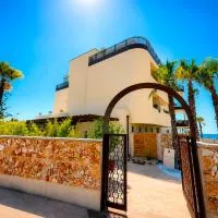 Beach Hotel Terracotta, готель у місті Сапрі