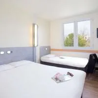 Viesnīca ibis budget Aubagne Paluds Agora pilsētā Obaņa