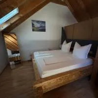 Loft Fischbach bei Kallmünz 2 Schlafzimmer, hotel en Kallmünz