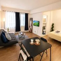 Marilyn Studio Downtown up to 4 persons near subway on downtown Montreal, hotel a Montreal