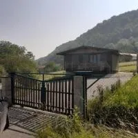Chalet a la montagne、Cornodのホテル